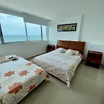 Apartment Al-1 Facing The Sea With Pool And Wifi